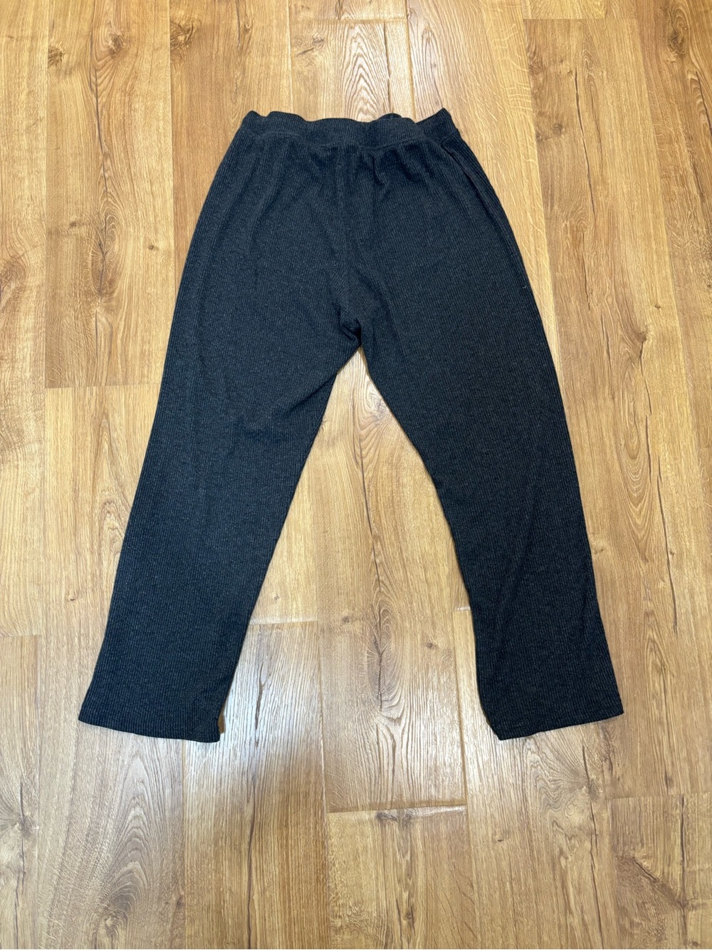 PerfectWhiteTee Ribbed Lounge Sweatpants - Picture 2 of 4